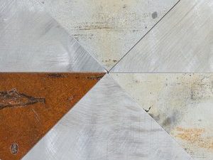 OTP37 Silver Rust Triangle Grid